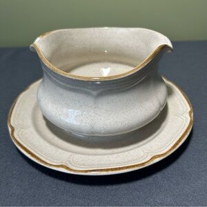 SUMMER SUN GRAVY BOWL W UNDER PLATE Dishwasher Safe